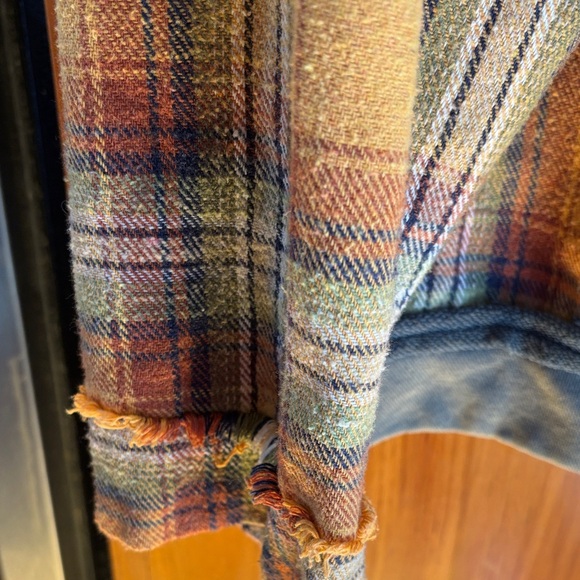 POL Multicolor Plaid Hooded Jacket - Picture 4 of 7